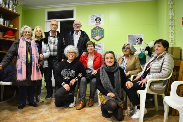 "A tiempo completo: vida de mujeres”, objetos, fotografías y relatos en torno al barrio de Entrehuertas