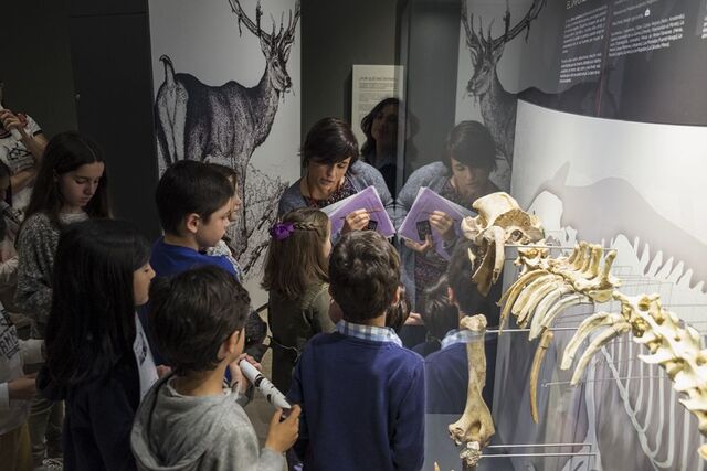 Más de 400 personas han participado en los talleres del proyecto 'Family Museum' celebrados en el MUPAC